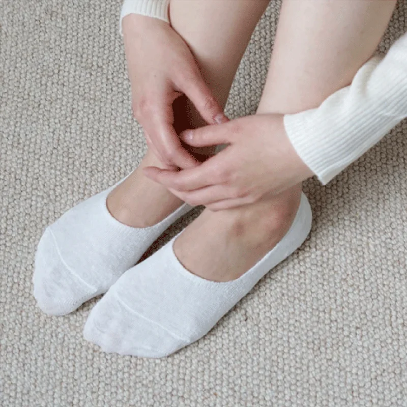 Hakne Linen No Show Liner Socks (adults)