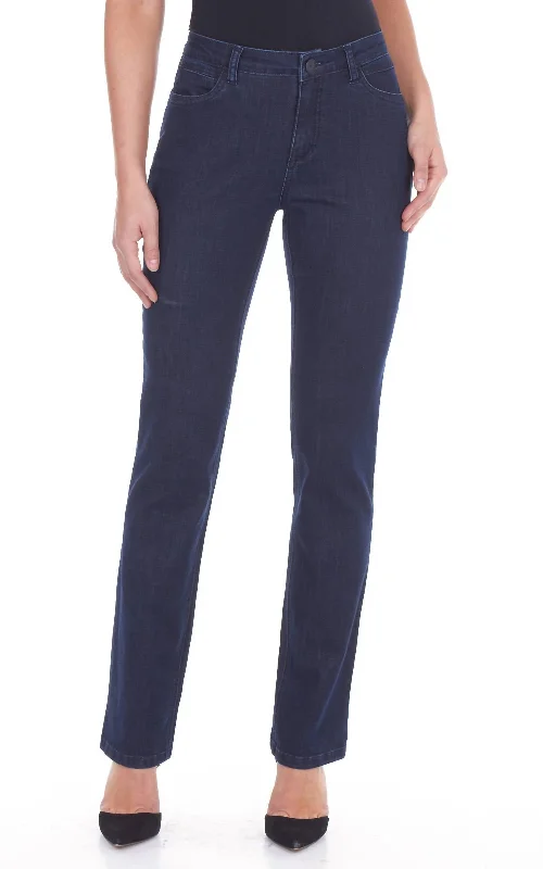 Olivia Straight Leg Jeans In Pleasant