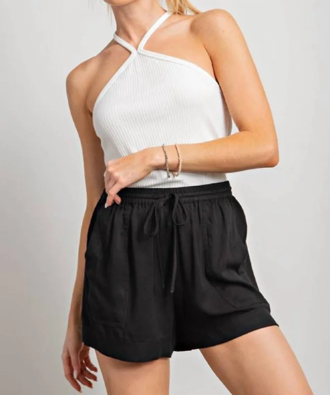 Textured Drawstring Swing Shorts In Black