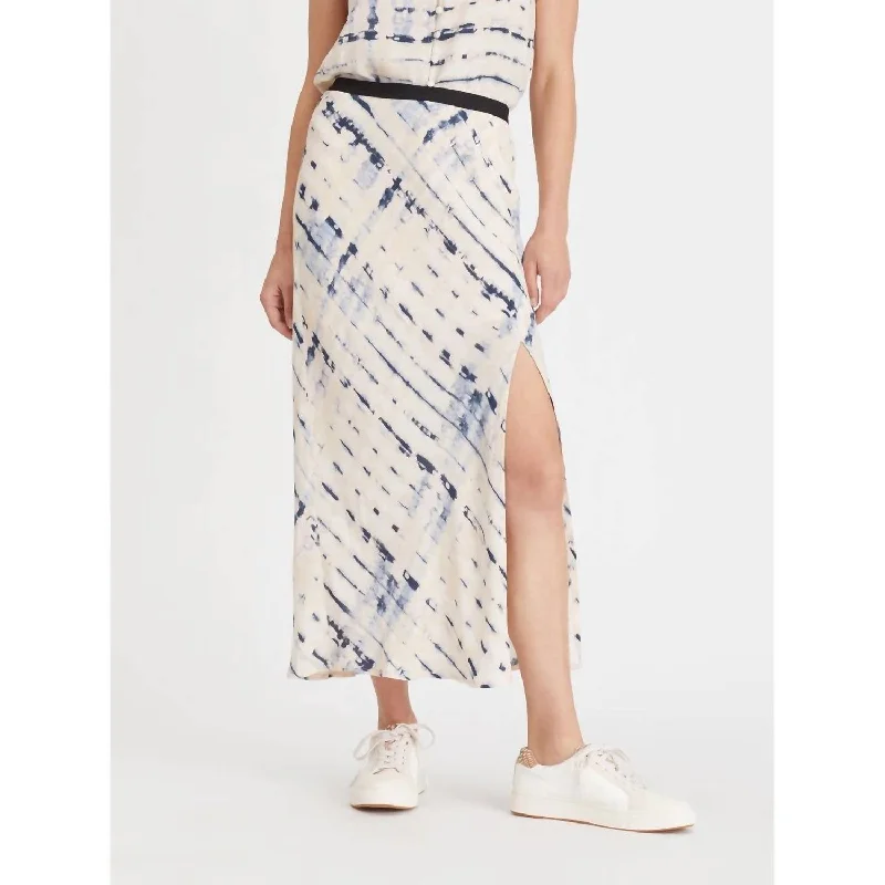 Good Times Midi Skirt In Horizon