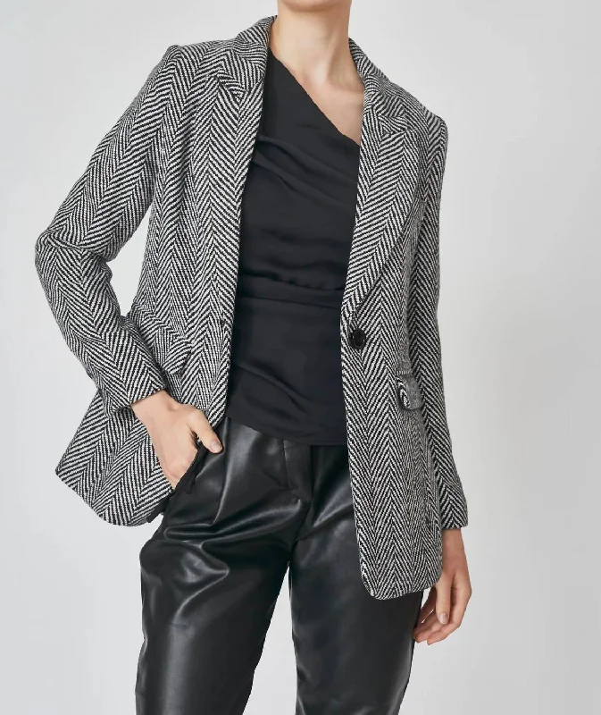 Sasso Fishbone Blazer In Dark Grey